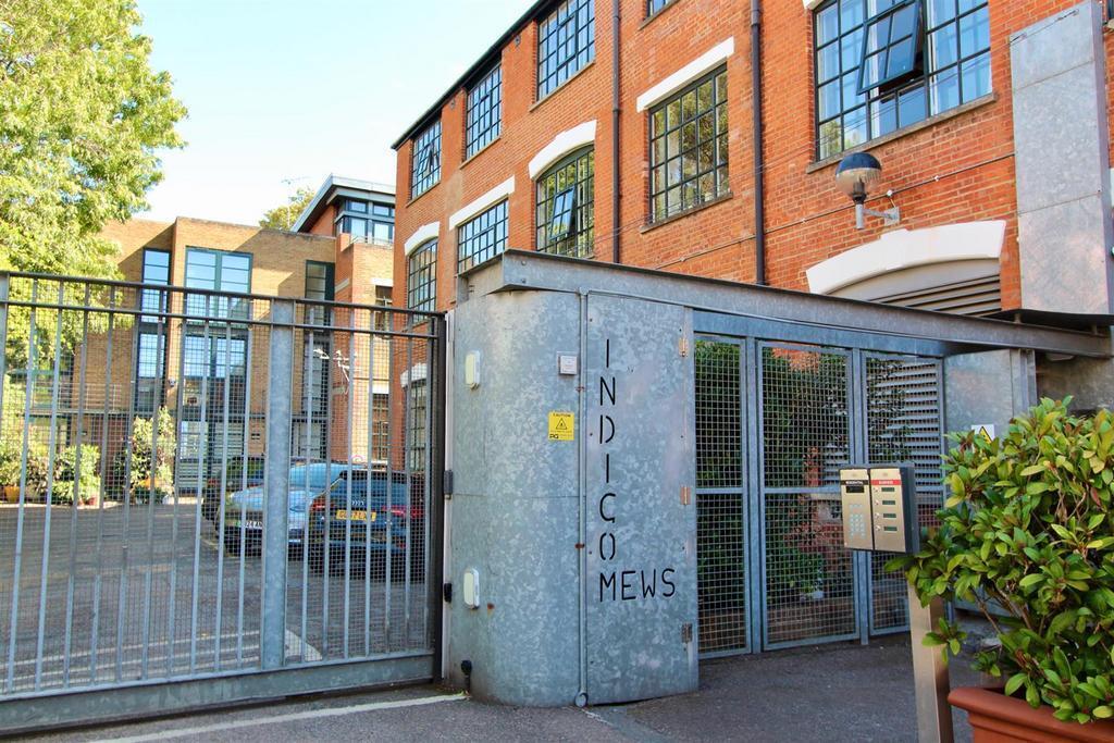 Carysfort Rd, London to rent Building Photo- Image 1 of 15