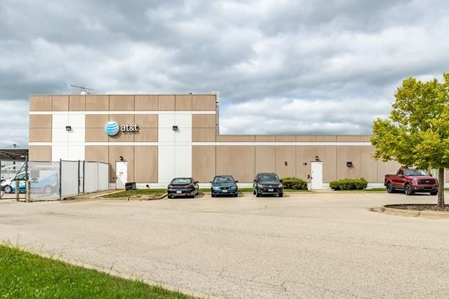 4638 Century Ct, McHenry, IL for sale - Building Photo - Image 1 of 1