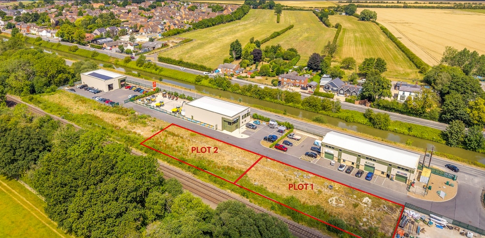 Lincoln Rd, Saxilby for sale - Primary Photo - Image 1 of 9