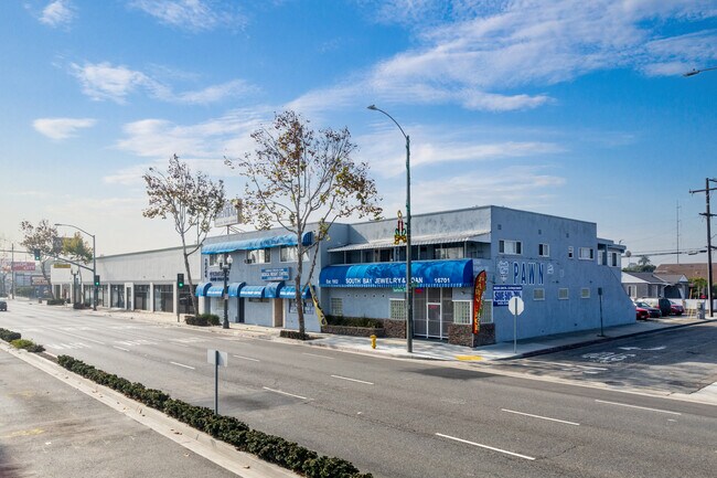 More details for 16711-16725 Hawthorne Blvd, Lawndale, CA - Retail to Rent