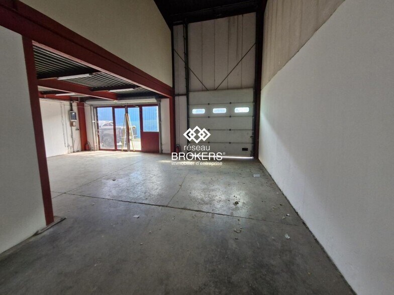 Industrial in Champigny Sur Marne to rent - Interior Photo - Image 2 of 6