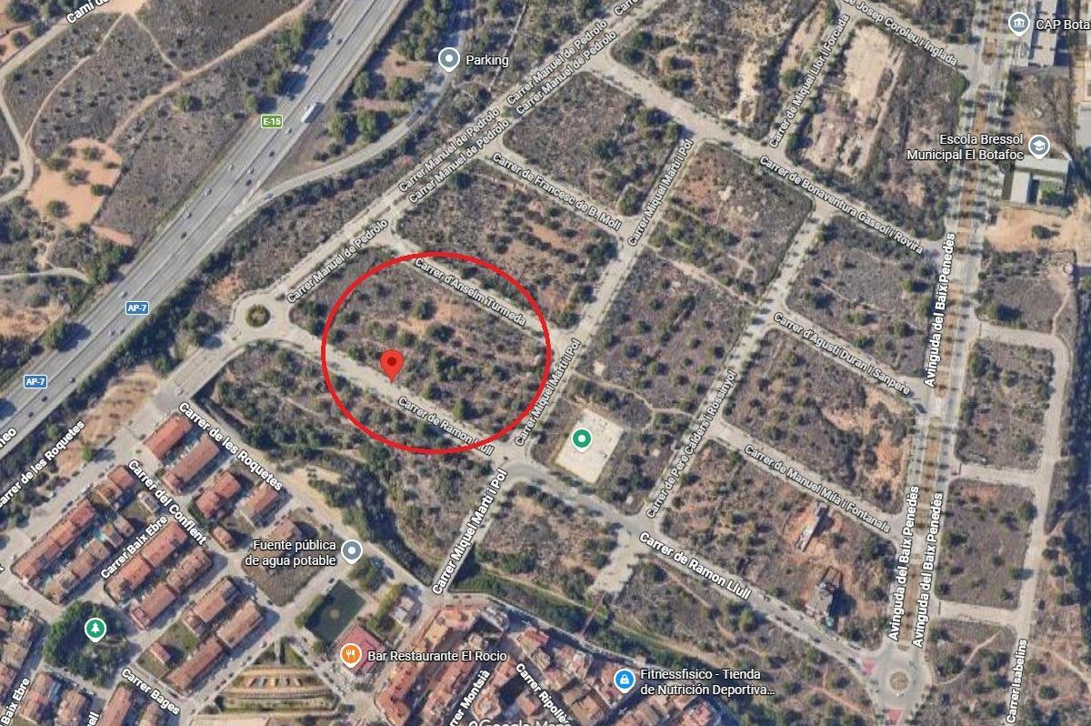 Botafoc portfolio of 5 properties for sale on LoopNet.co.uk Aerial- Image 1 of 9