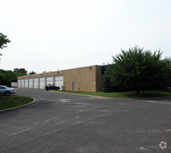 1064 Industrial Dr, West Berlin, NJ for sale Primary Photo- Image 1 of 1