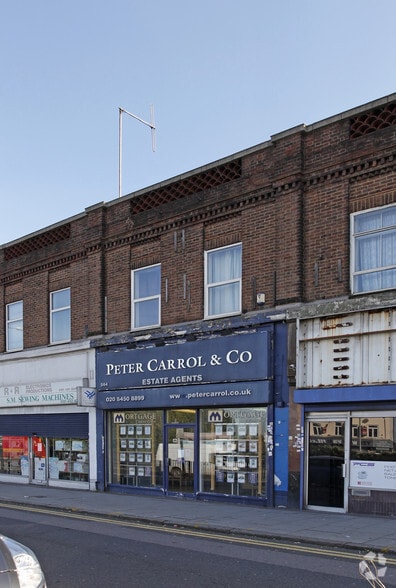 564 North Circular Rd, London to rent - Building Photo - Image 2 of 2