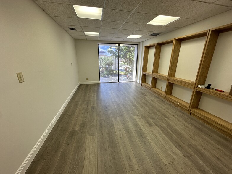 1300 N Federal Hwy, Boca Raton, FL for rent - Building Photo - Image 3 of 21