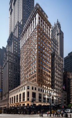 315 Madison Ave, New York, NY for rent - Primary Photo - Image 1 of 14