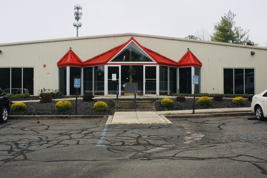 404 Route 31, Lambertville, NJ for rent - Building Photo - Image 1 of 16