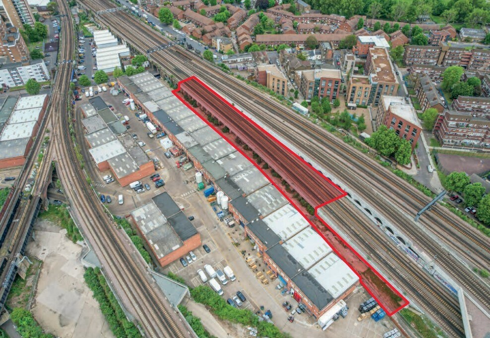 520 Jarrow Rd, London for sale Aerial- Image 1 of 1