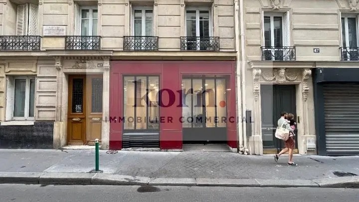 Location Commerce 140 m² - Photo 1