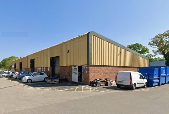 More details for Victory Clos, Three Legged Cross - Industrial to Rent