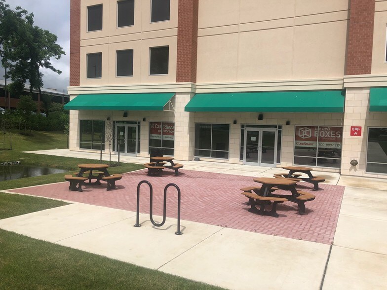 9750 Apollo Dr, Largo, MD 20774 UK