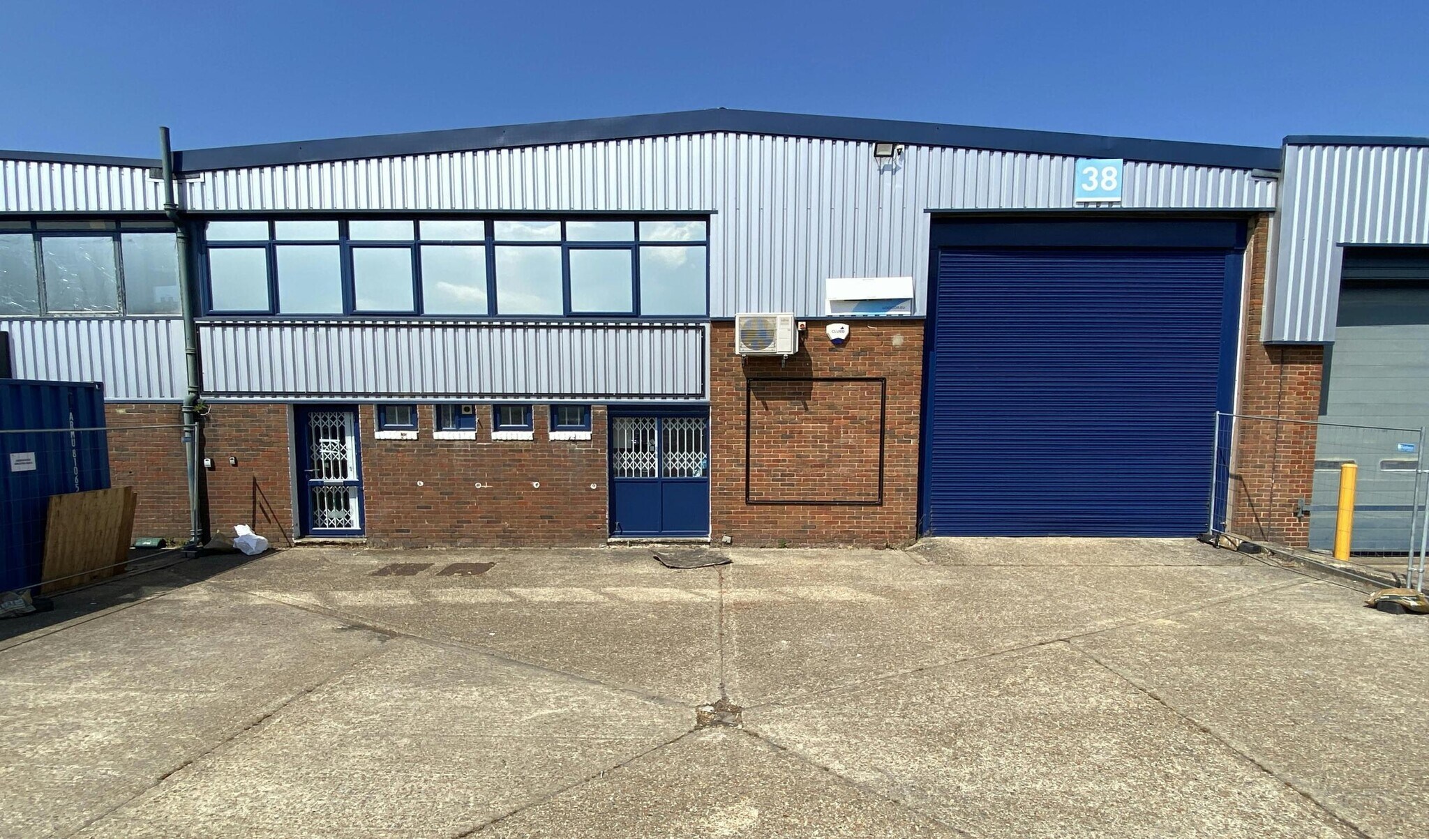 Eldon Way, Paddock Wood to rent Primary Photo- Image 1 of 2