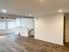 1817 E Carson St, Pittsburgh, PA to rent Building Photo- Image 1 of 4