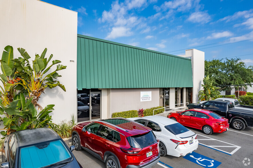 6001-6029 Jet Port Industrial Blvd, Tampa, FL for rent - Building Photo - Image 3 of 11