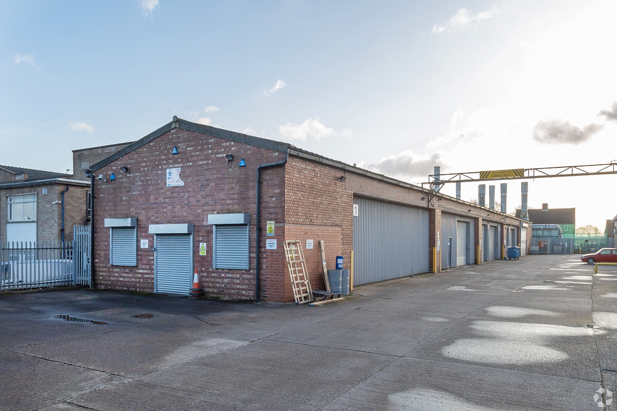 Lynn Ln, Shenstone for sale Primary Photo- Image 1 of 1