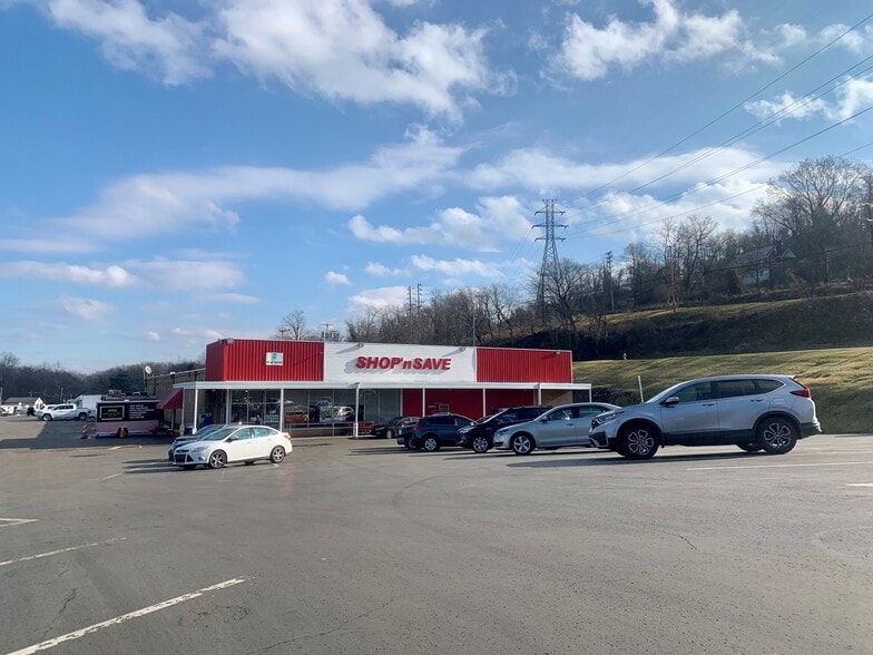 4647 Buttermilk Hollow Rd, West Mifflin 15122 UK