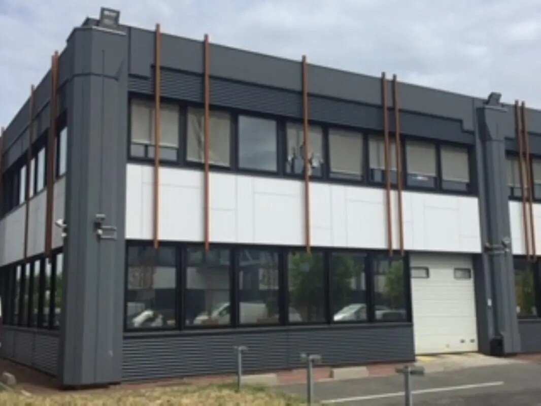 27 Boulevard Louise Michel, Gennevilliers to rent Primary Photo- Image 1 of 2