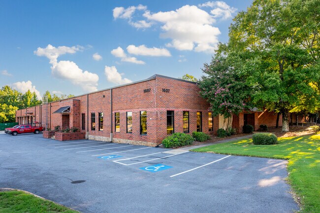 More details for 1607 Mountain Industrial Blvd, Stone Mountain, GA - Industrial to Rent