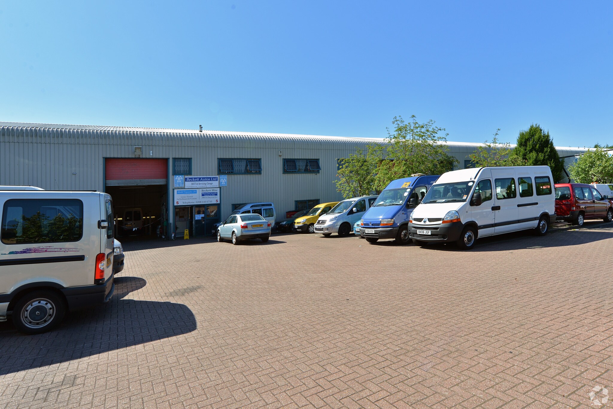 Prince Georges Rd, London for sale Primary Photo- Image 1 of 1