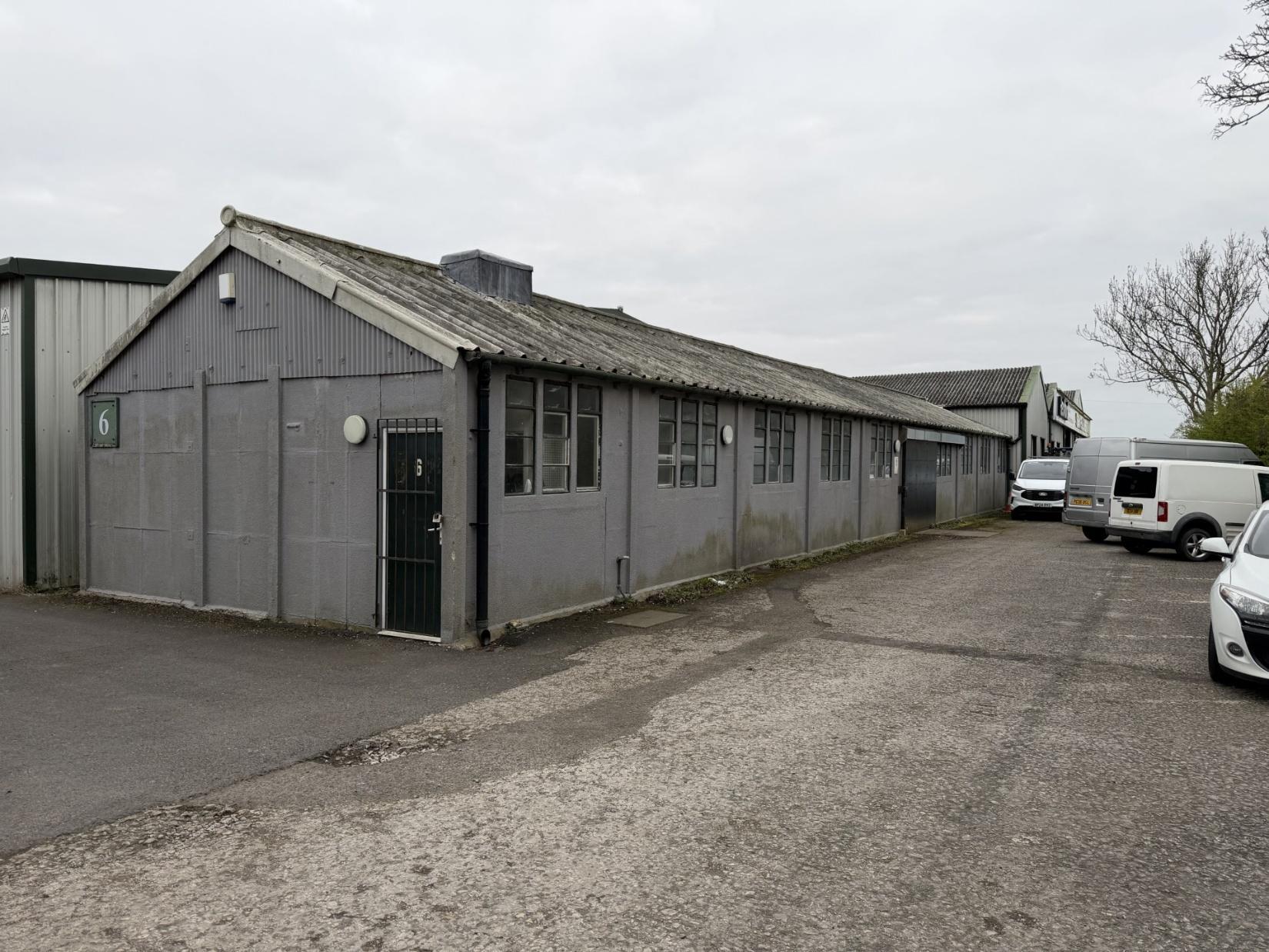 Preston New Rd, Clifton to rent Primary Photo- Image 1 of 5