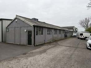 Preston New Rd, Clifton to rent Primary Photo- Image 1 of 5
