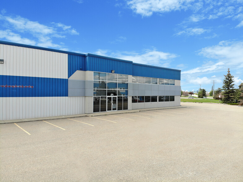 7948 Edgar Industrial Way, Red Deer, AB for rent - Building Photo - Image 2 of 10