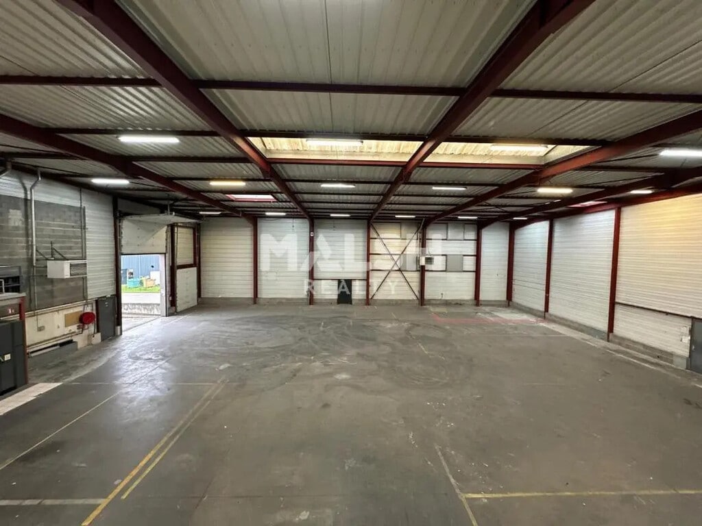 Location Local d'activités 1 362 m² à 3 046 m² - Photo 1