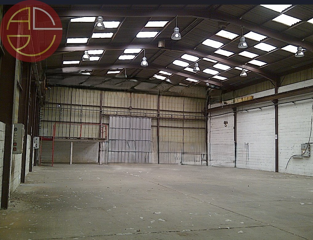 Industrial in Toulouse for sale Interior Photo- Image 1 of 4