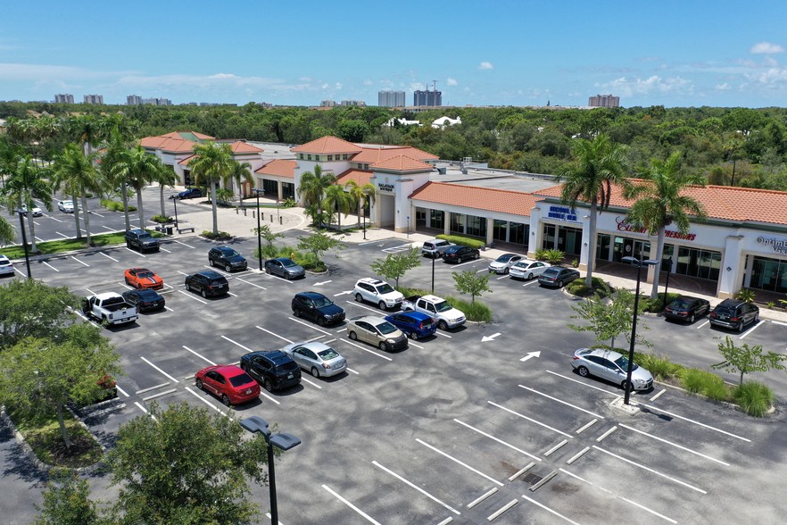 15495 Tamiami Trl N, Naples, FL for rent - Building Photo - Image 2 of 7