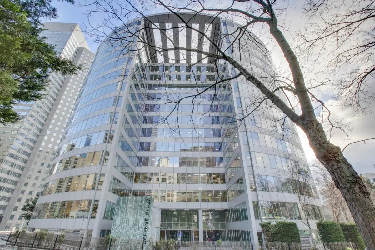 23-27 Rue Delariviere Lefoullon, Puteaux to rent Primary Photo- Image 1 of 16