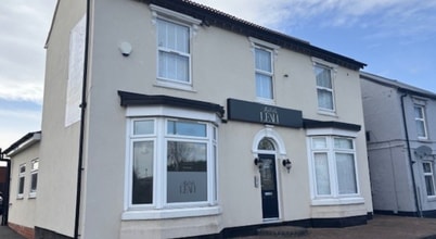250 Walsall Rd, Cannock to rent Building Photo- Image 1 of 5