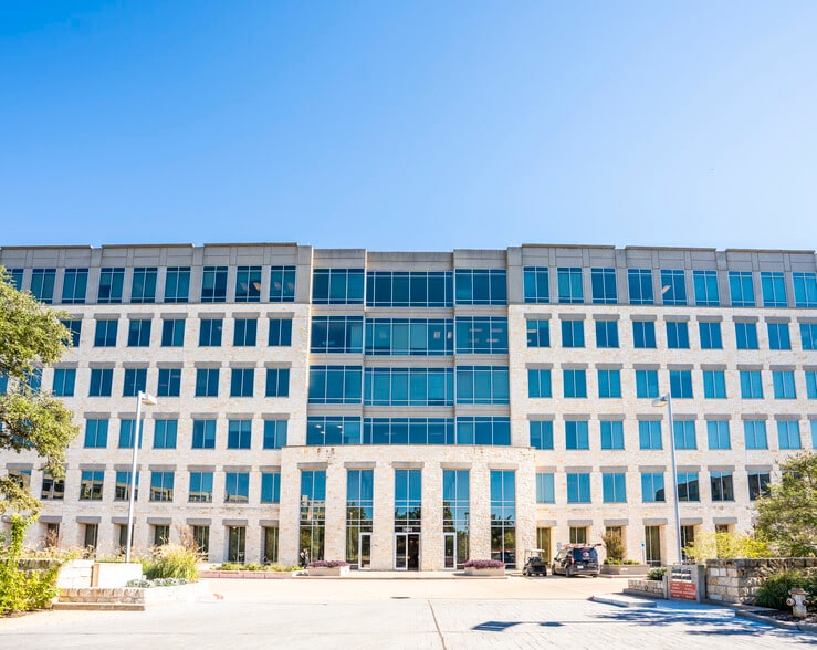 2600 Via Fortuna, Austin, TX to rent - Building Photo - Image 3 of 57