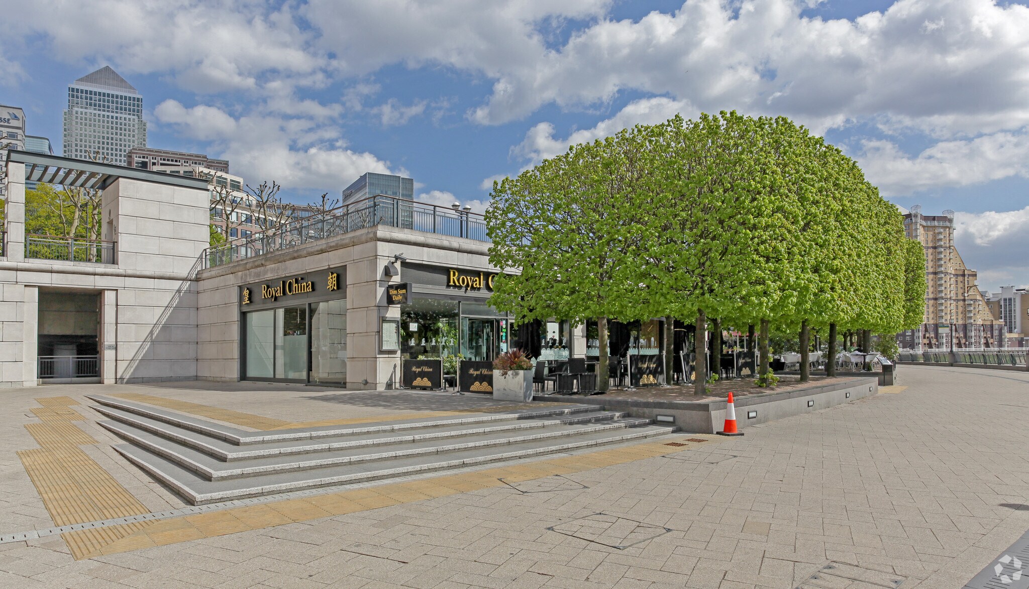28-30 Westferry Circ, London for sale Primary Photo- Image 1 of 1