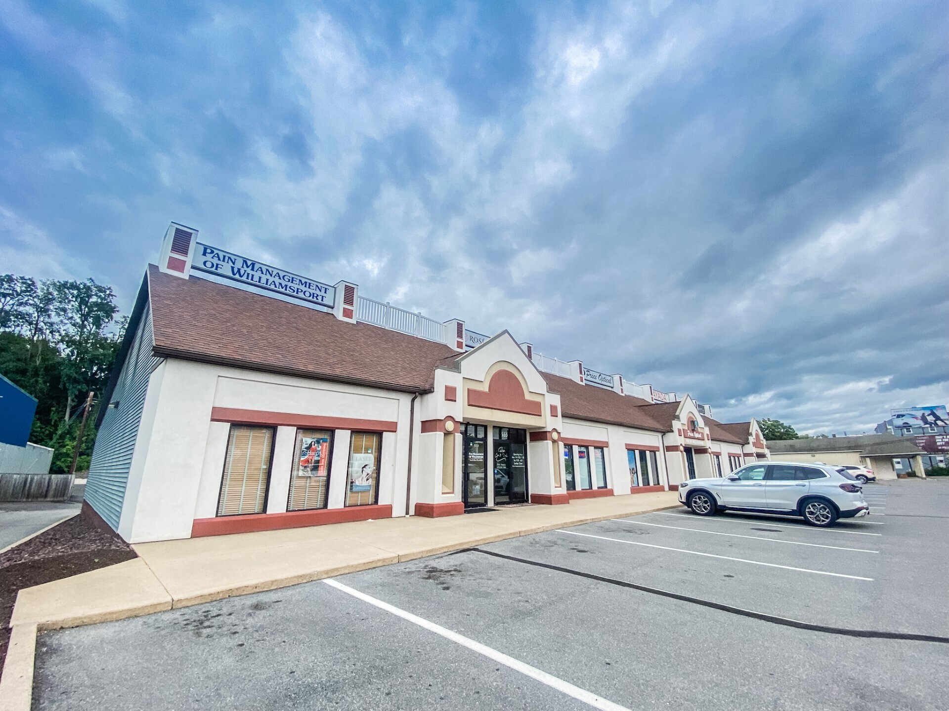 553-581 E 3rd St, Williamsport, PA for sale Building Photo- Image 1 of 1