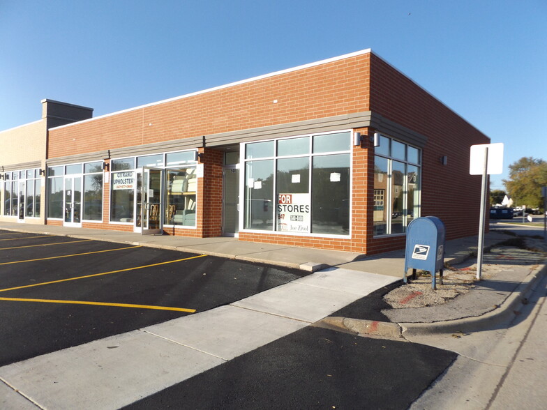 500-550 W Northwest Hwy, Arlington Heights, IL for rent - Primary Photo - Image 1 of 9