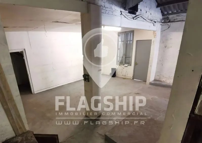 Industrial in Paris to rent - Interior Photo - Image 3 of 5