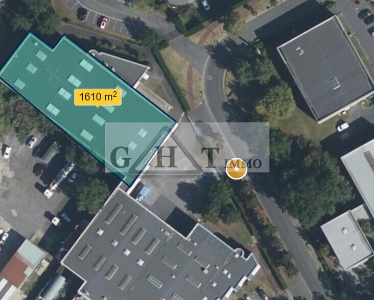 Industrial in Taverny to rent - Aerial - Image 3 of 4