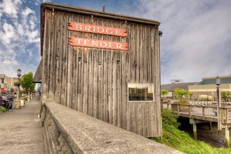 554 Broadway St, Seaside, OR for sale Building Photo- Image 1 of 1