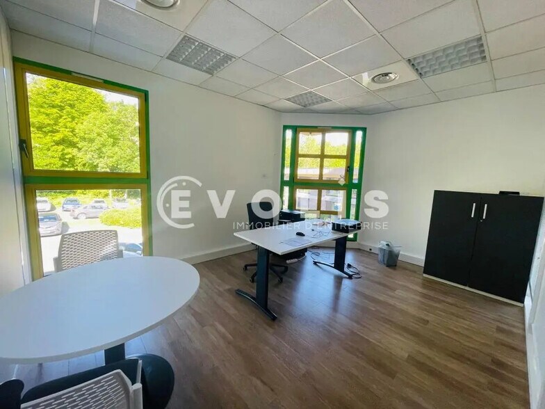 Office in Lognes to rent - Interior Photo - Image 3 of 5