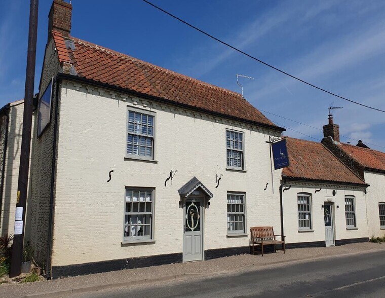 1 Fakenham Rd, South Creake for sale - Primary Photo - Image 1 of 1