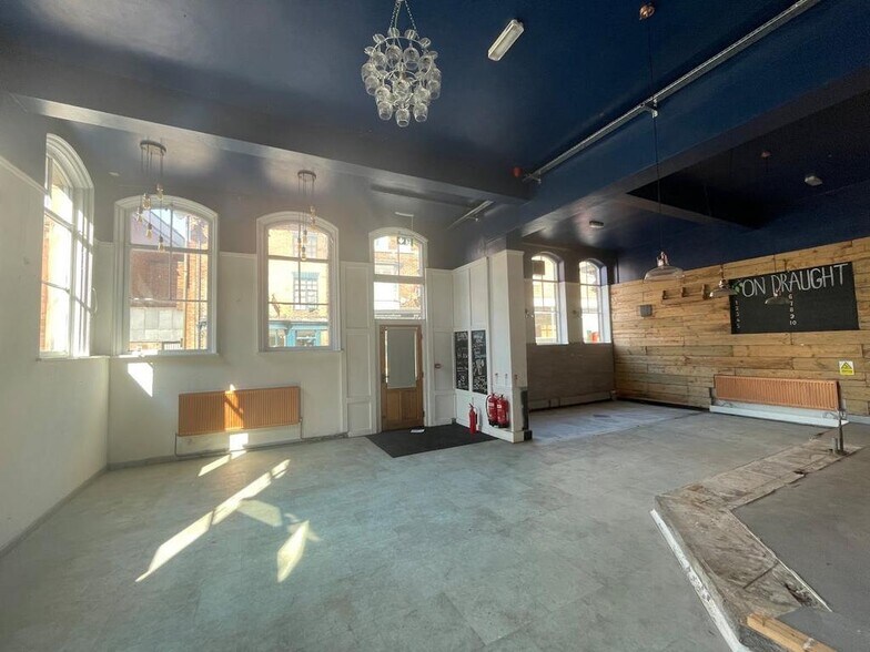 23-25 St Edward St, Leek to rent - Building Photo - Image 2 of 7