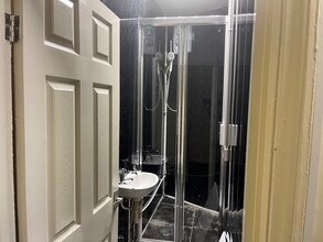 306 Southcoates Ln, Hull to rent Interior Photo- Image 1 of 2