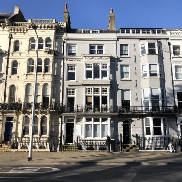 6 Marlborough Pl, Brighton to rent - Building Photo - Image 1 of 3