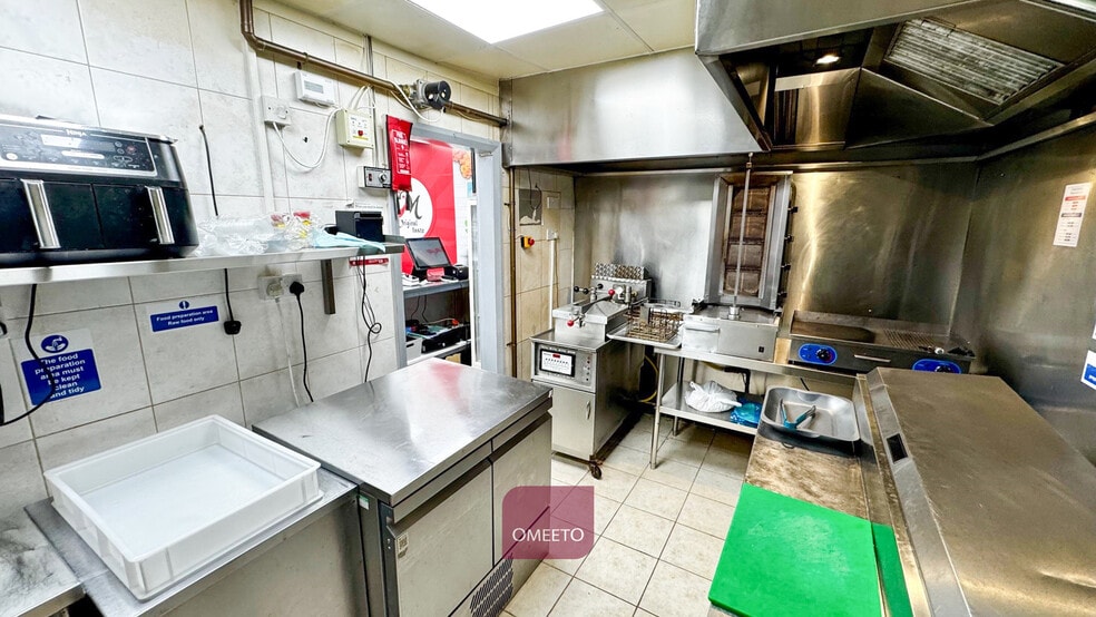 75 Hill St, Burton On Trent for sale - Building Photo - Image 3 of 9