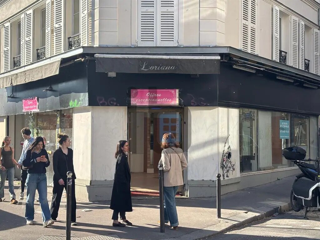 Location Commerce 113 m² - Photo 1
