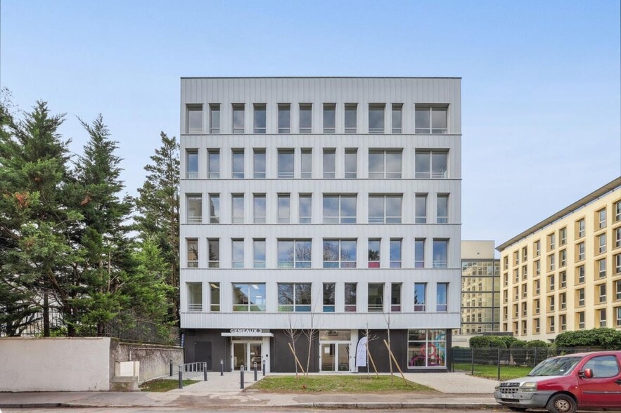 50 Cours De La République, Villeurbanne for sale - Building Photo - Image 2 of 6