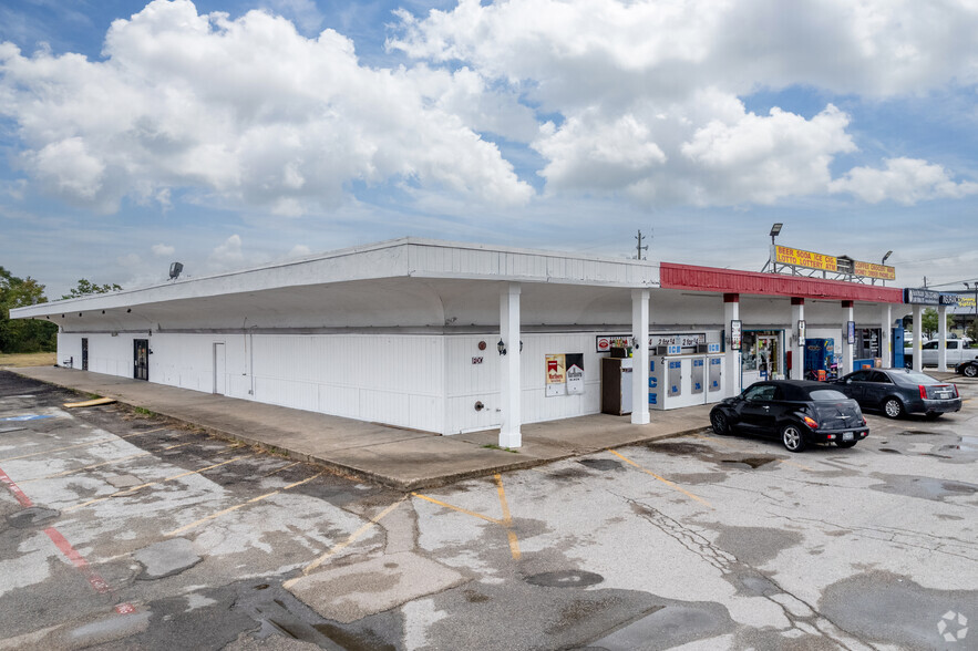 7337 Spencer Hwy, Pasadena, TX for sale - Building Photo - Image 1 of 1