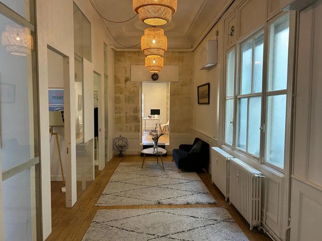 Vente Bureaux 110 m² - Photo 1
