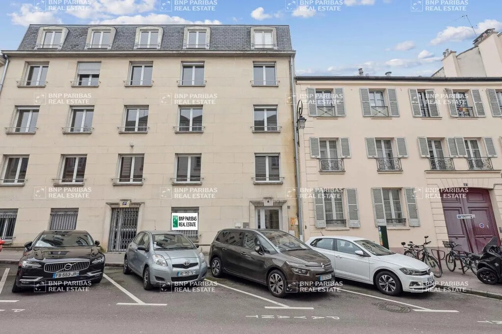 Location Bureaux 92 m² à 828 m² - Photo 1