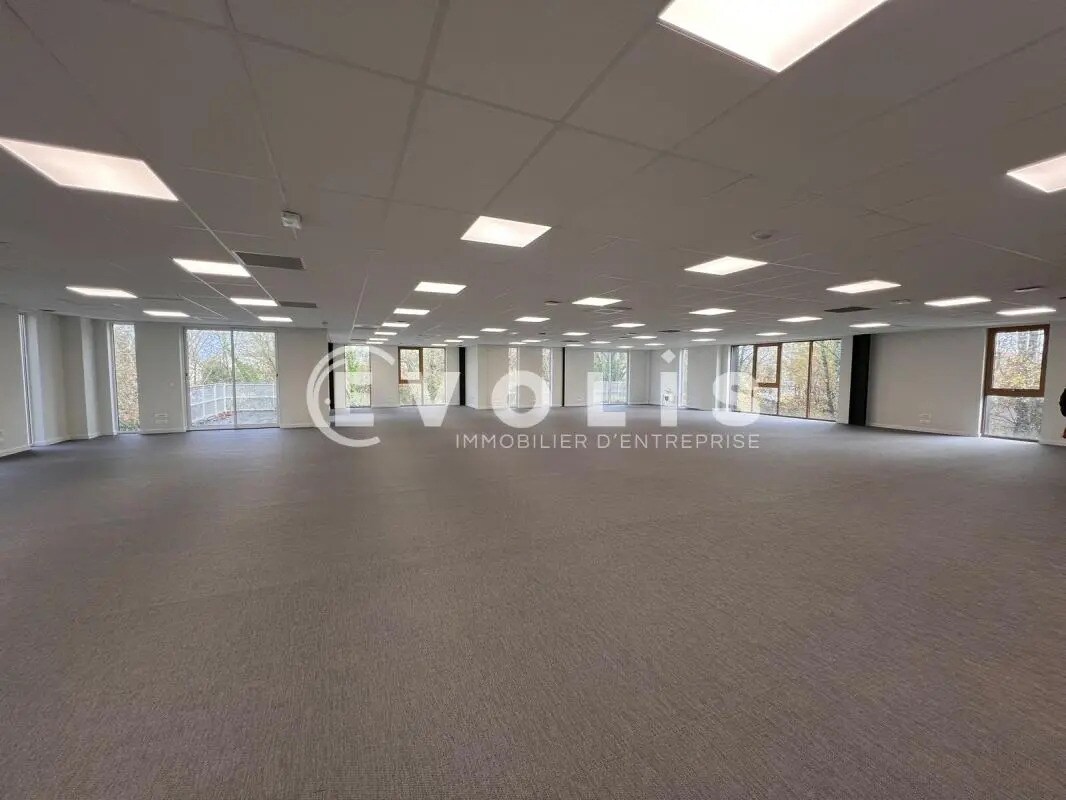 Office in Bruges to rent Building Photo- Image 1 of 5